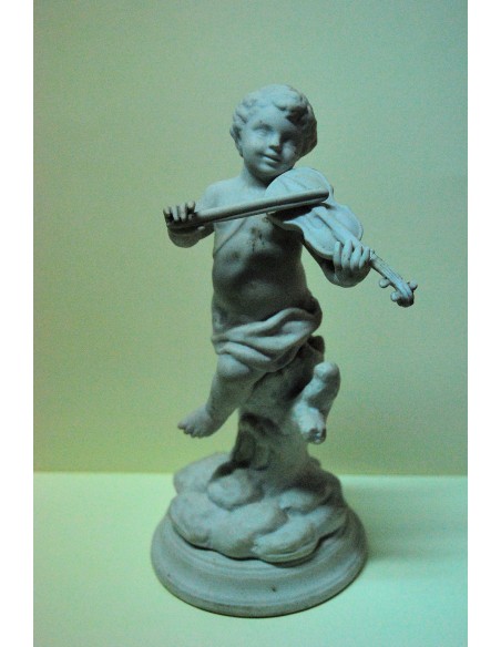 Biscuit, niño tocando el violín.