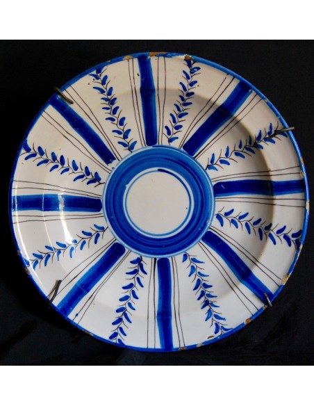 Plato cerámica del siglo XIX, Manises (Valencia)