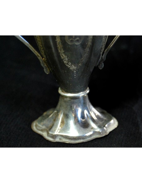 Salero de plata de finales del siglo XIX.