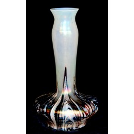 kralik glass vase, early twentieth century (1920-1930)