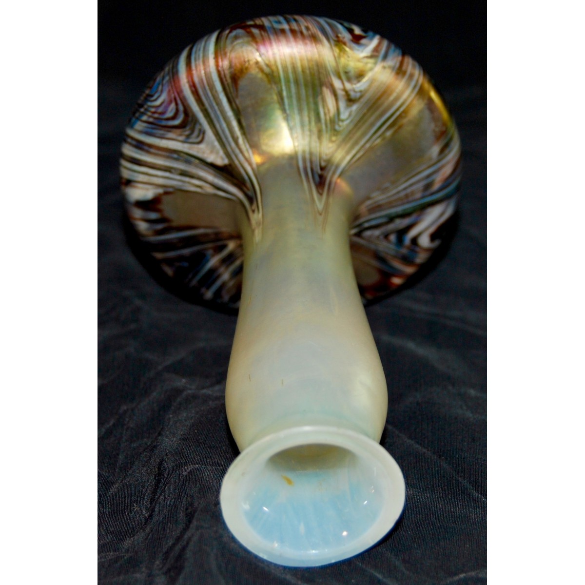 Jarrón de cristal kralik, de principio del siglo XX (1920-1930)