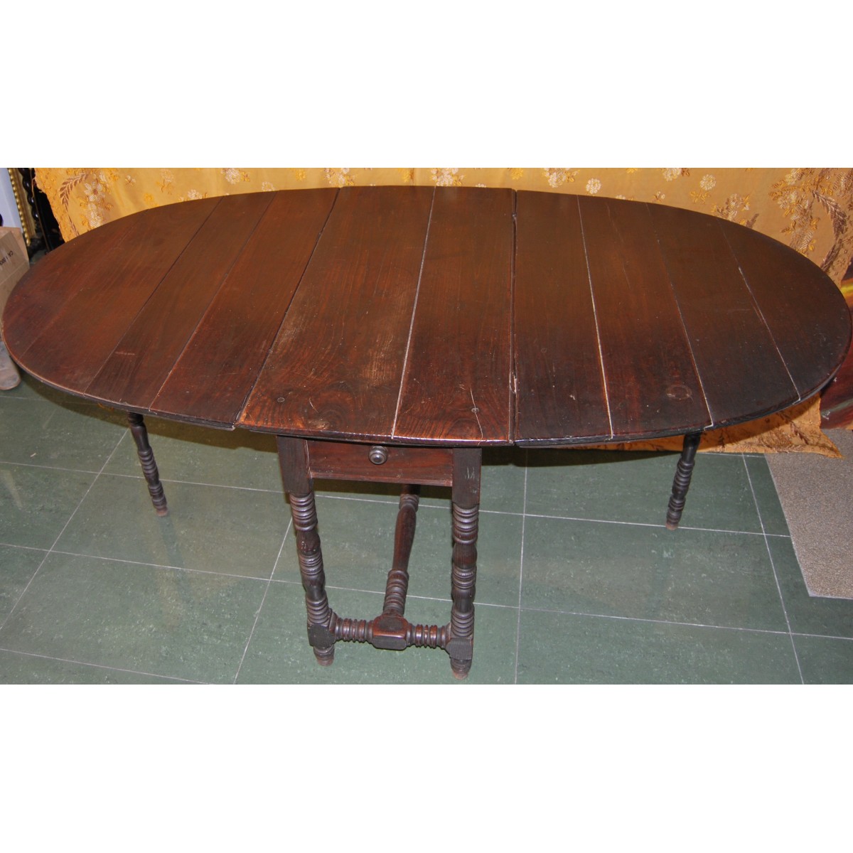 Mesa de alas, principio del siglo XX.