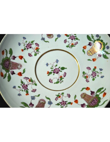Plato de taza, porcelana Meissen.