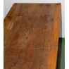 Mesa de finales del siglo XIX, madera de nogal.