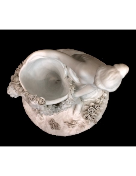 Biscuit de Sevres, escena romantica, siglo XIX