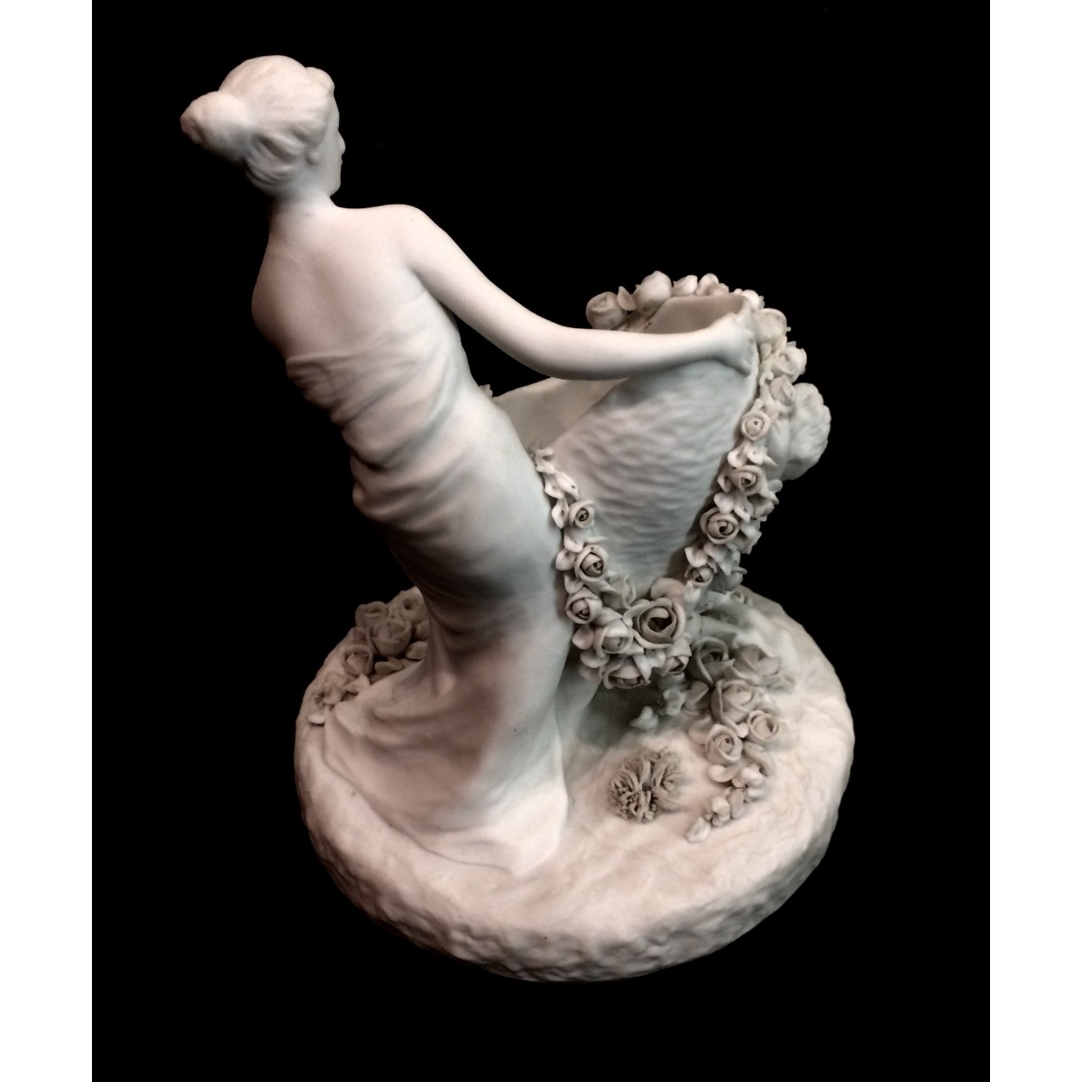 Biscuit de Sevres, escena romantica, siglo XIX