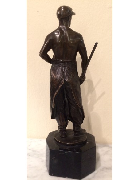 Herrero, escultura de bronce, periodo decó 