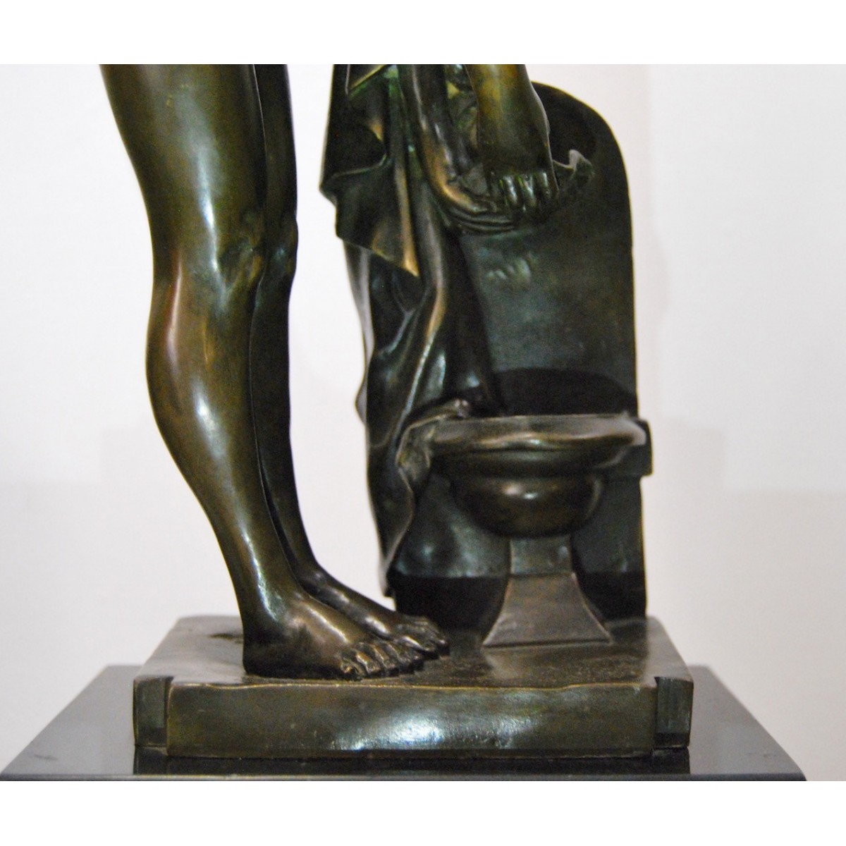 Bronce decó, mujer desnuda 