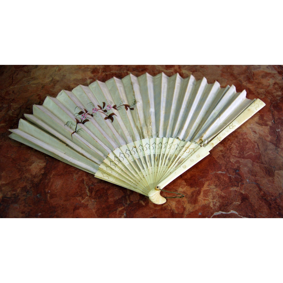 Abanico de principio del siglo XX.