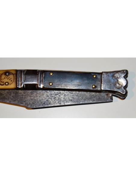 Coltello a serramanico dell'800