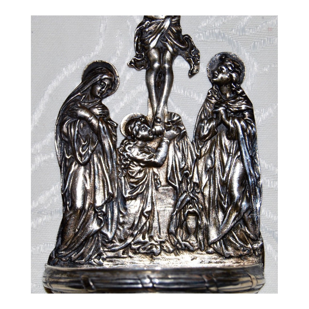 Benditera de plata del siglo XIX.