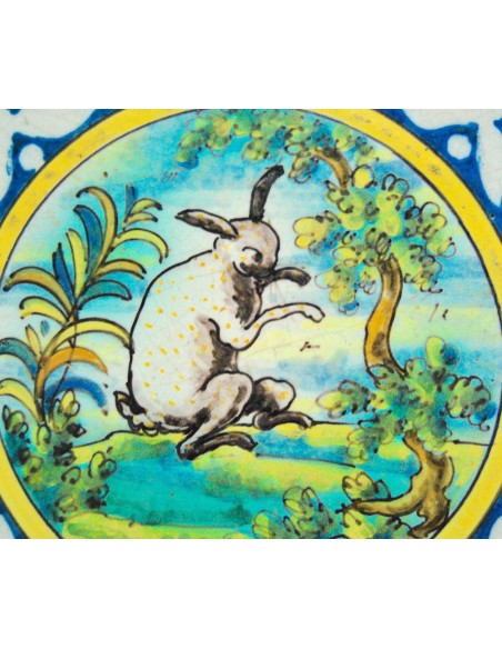 Azulejo “Liebre”, siglo XVIII, Talavera de la Reina.