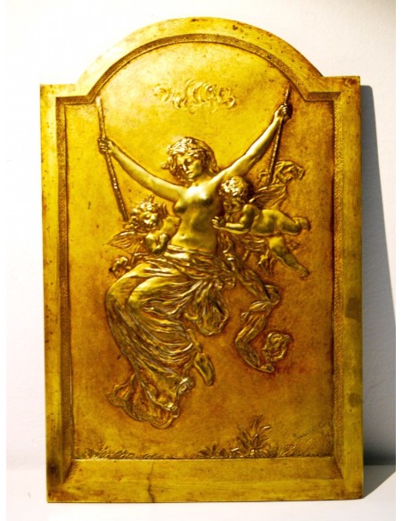 Basso rilievo di bronzo, periodo liberty.