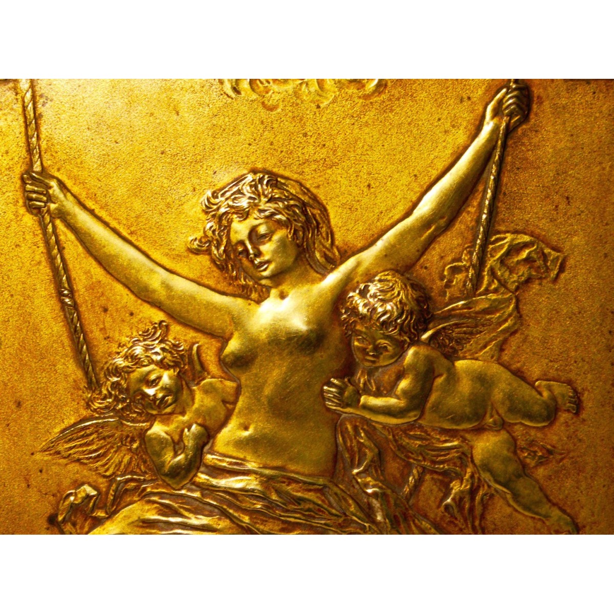 Basso rilievo di bronzo, periodo liberty.