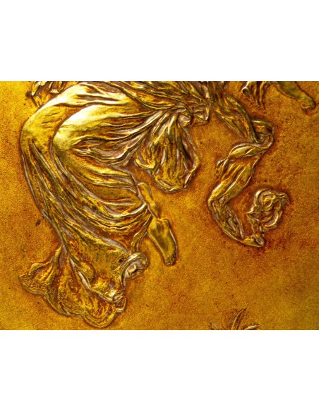 Basso rilievo di bronzo, periodo liberty.