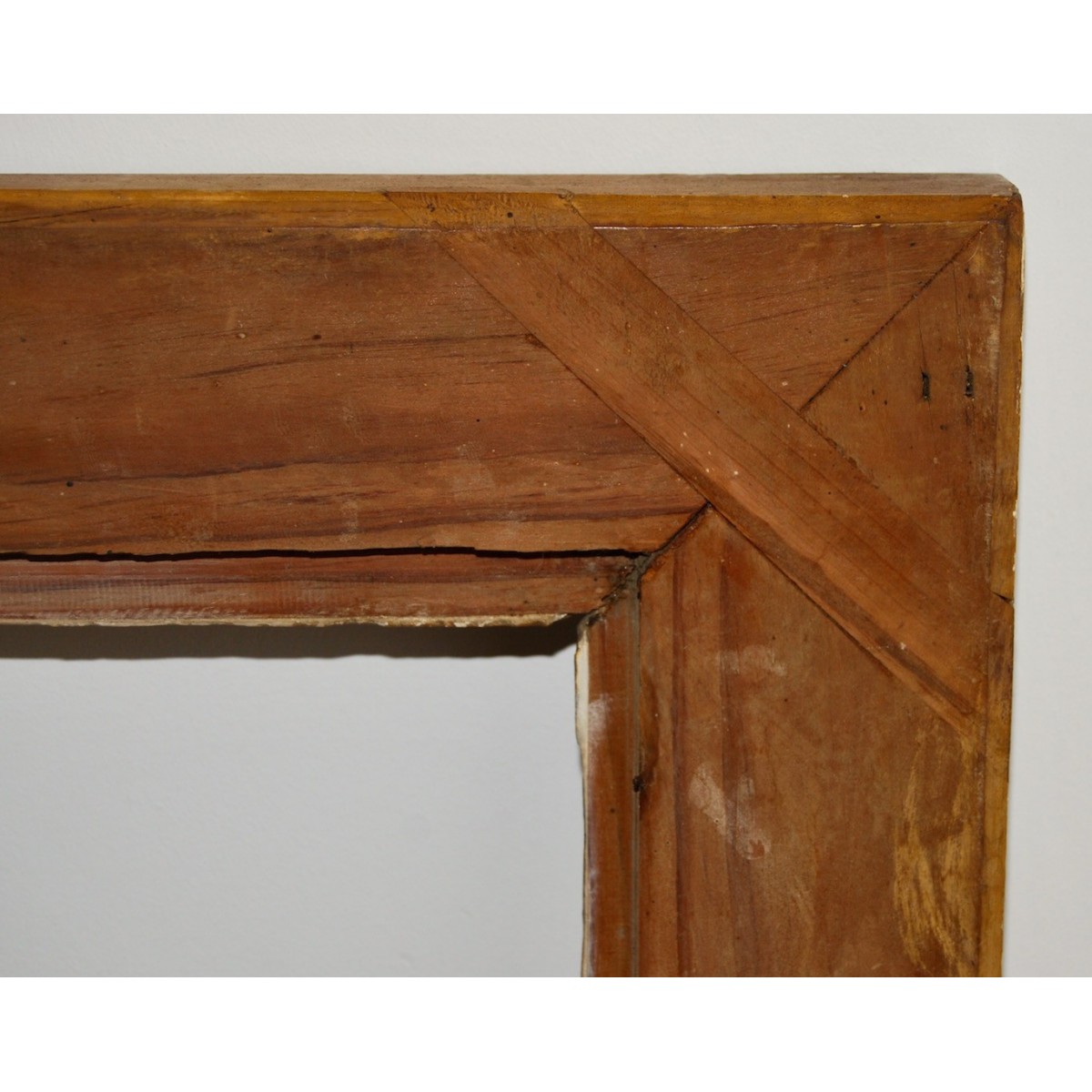 Marco dorado del siglo XIX (1860-1880)