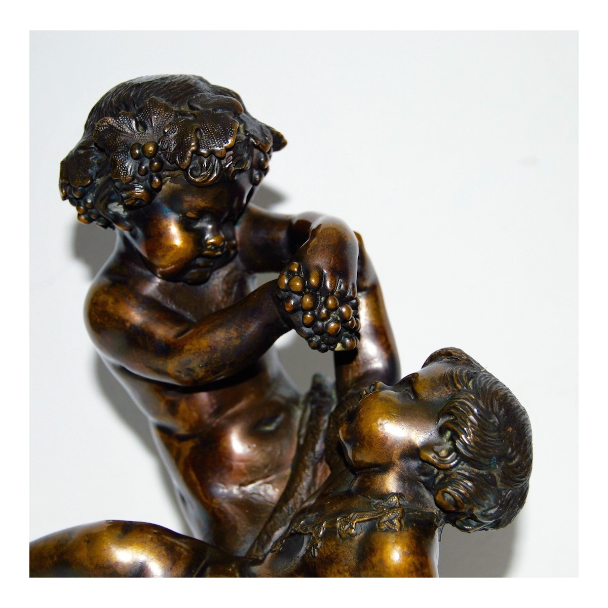 Baco con satiro, bronce del siglo XIX.