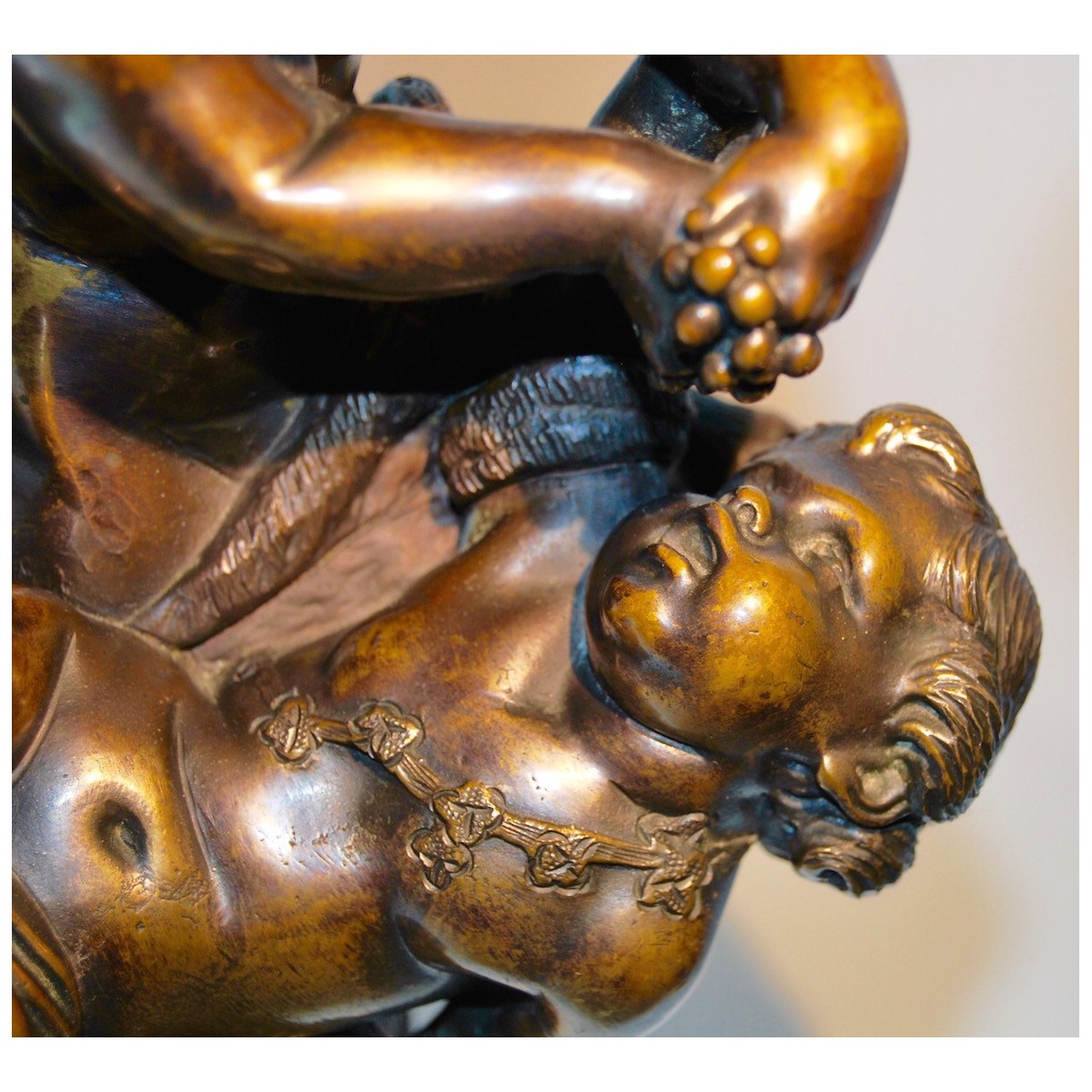 Baco con satiro, bronce del siglo XIX.