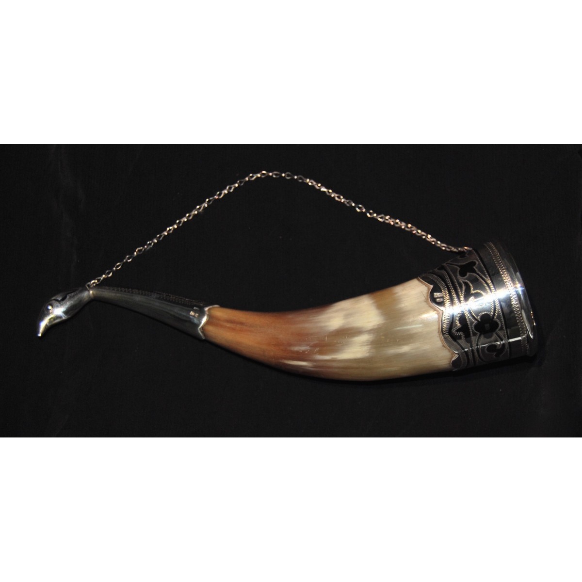 Pareja de polvoreras de asta y plata