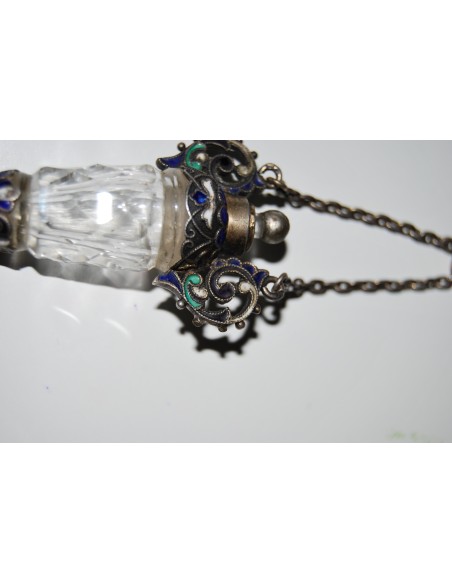 Colgante frasco de perfume finales del siglo XIX