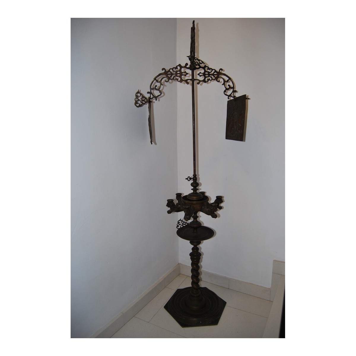 Grande lampara de aceite de bronce