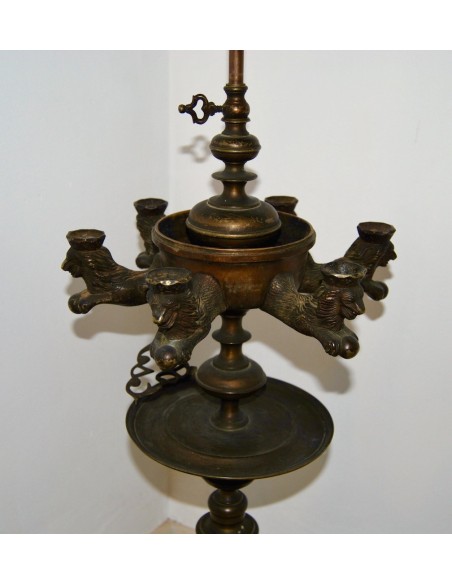 Grande lampara de aceite de bronce