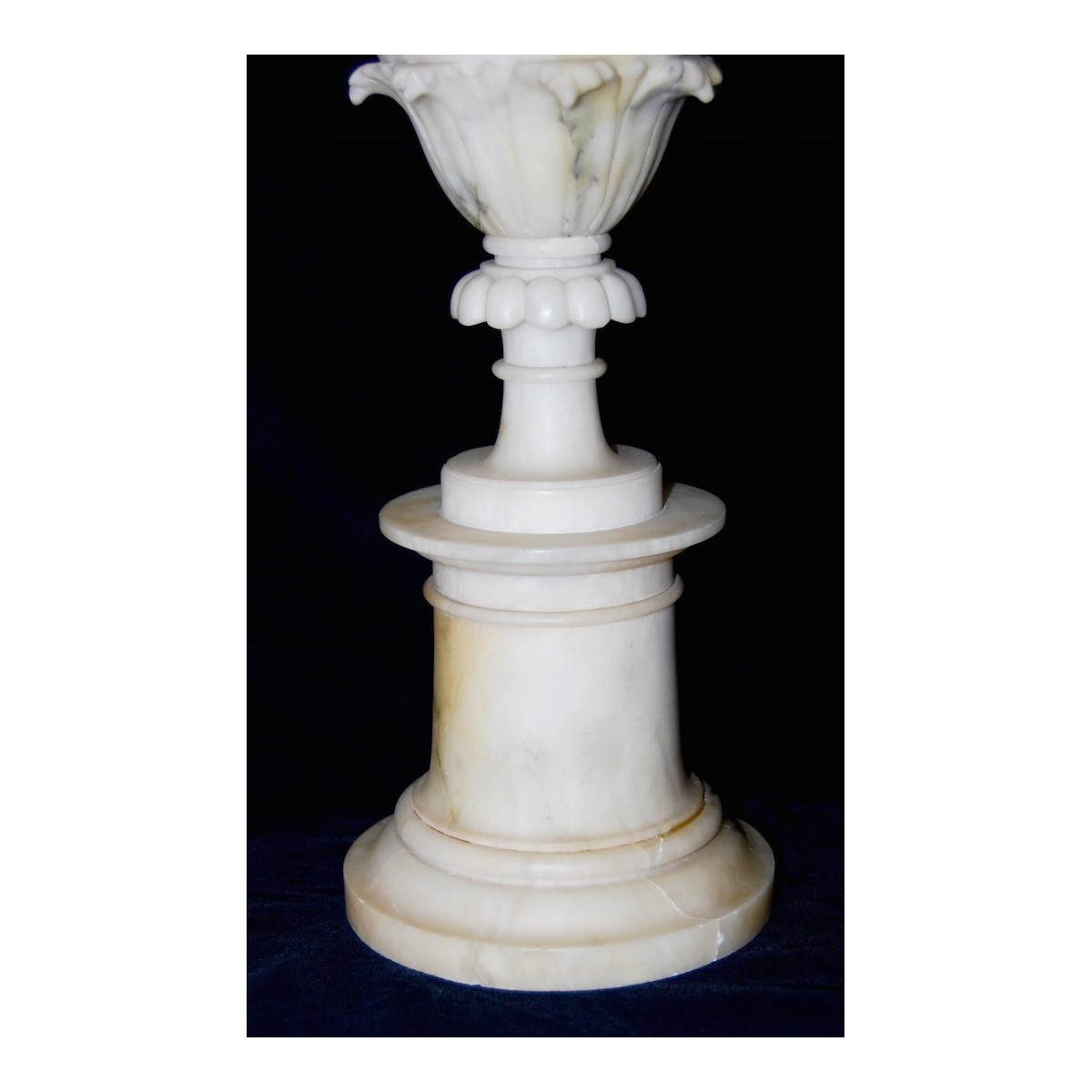 Jarrón de alabastro tallado 1900-1930