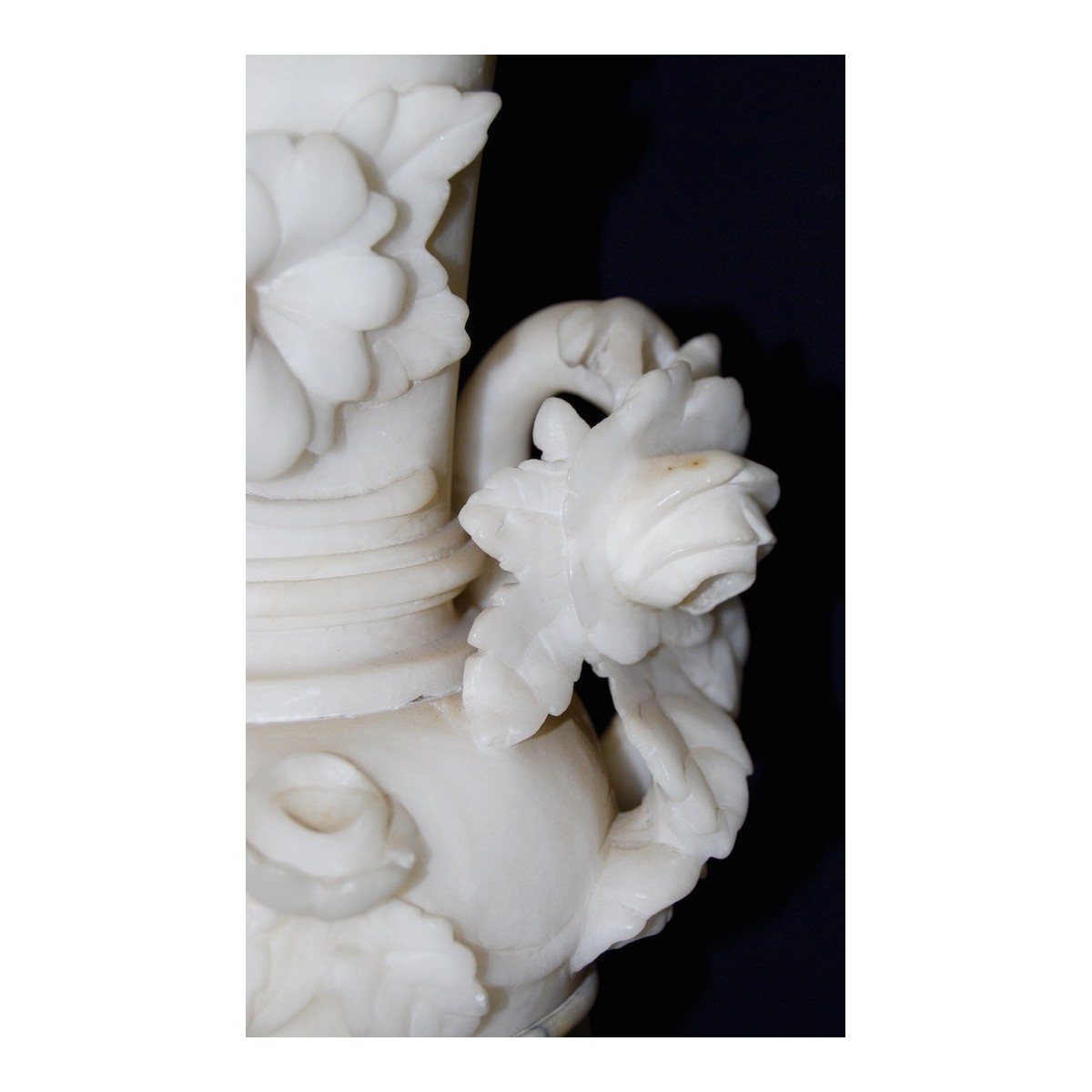 Jarrón de alabastro tallado 1900-1930