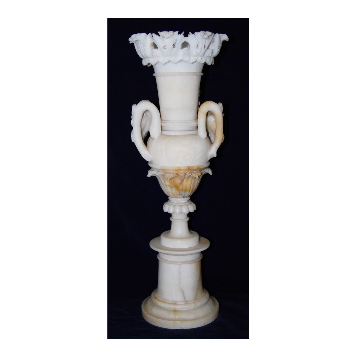Jarrón de alabastro tallado 1900-1930
