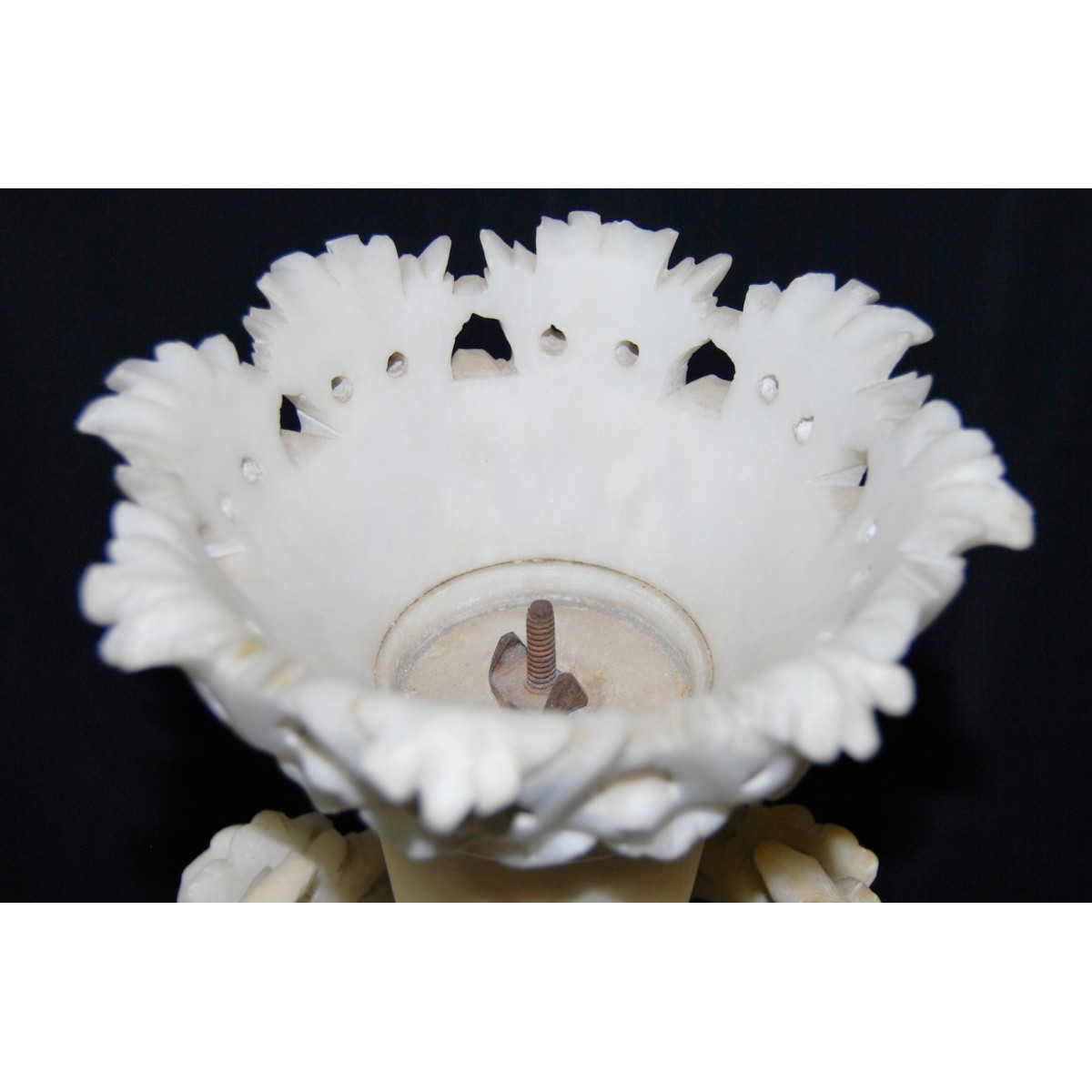 Jarrón de alabastro tallado 1900-1930