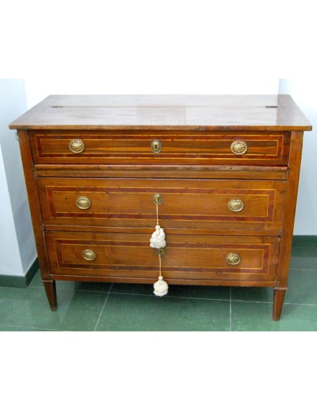 Cómoda escritorio italiana del siglo XVIII