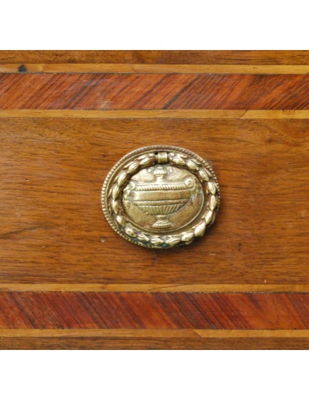 Cómoda escritorio italiana del siglo XVIII