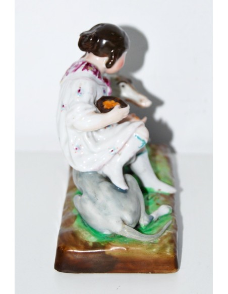 Figuras de niña y galgo, porcelana alemana (1880-1890)