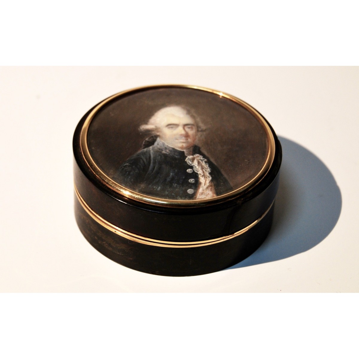 Caja tabaquera del siglo XVIII