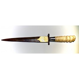 Daga cuchillo albaceteño del siglo XIX