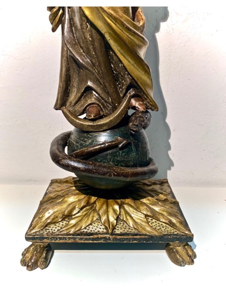 Inmaculada con el Niño del siglo XVIII