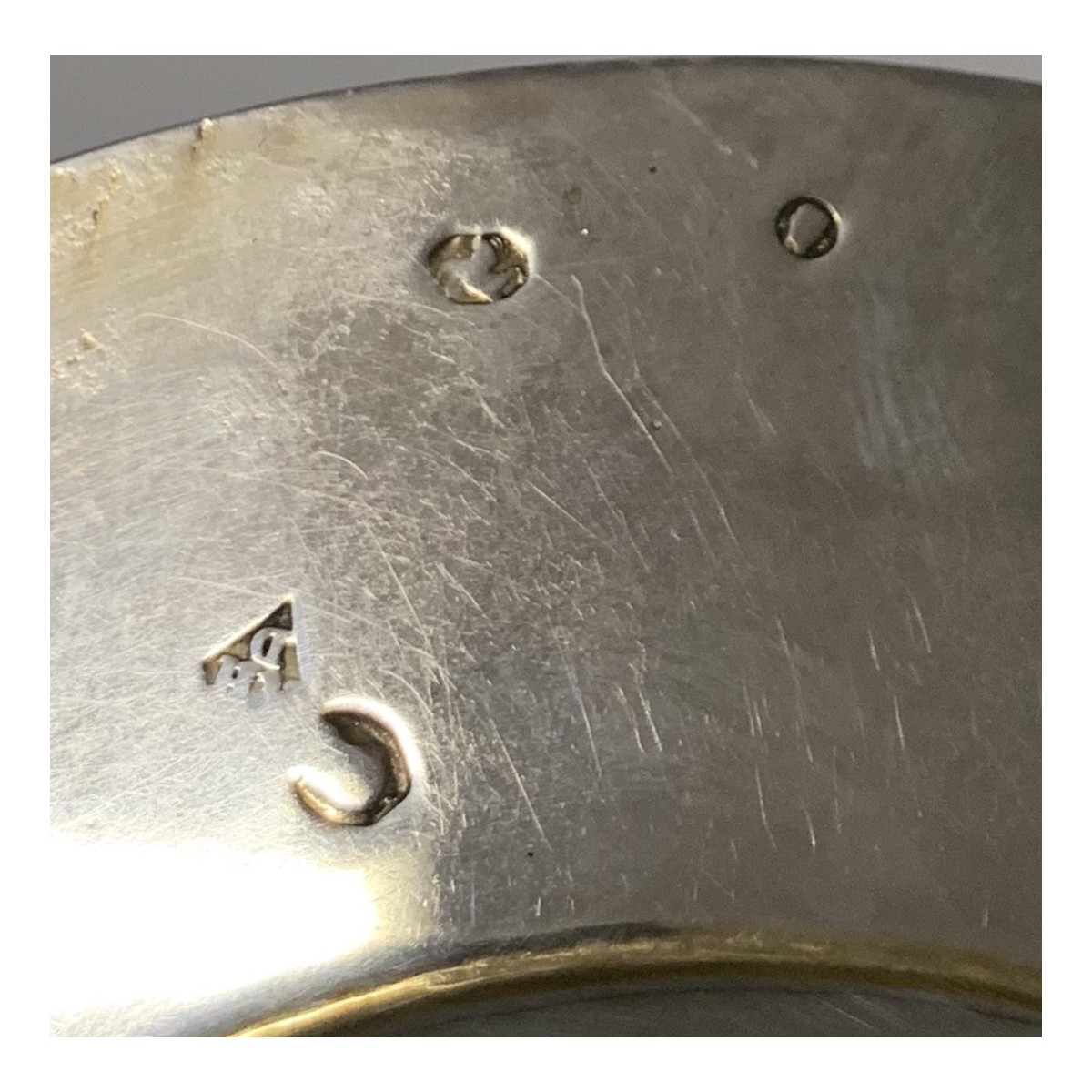 Patena de plata del siglo XVIII