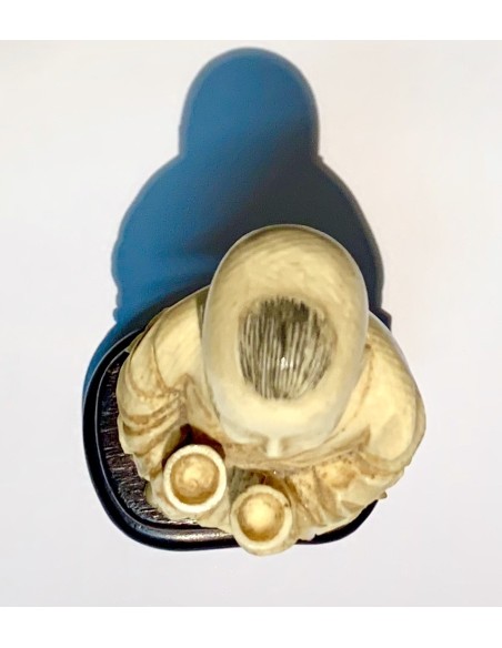 Escultura de marfil Niño con copas