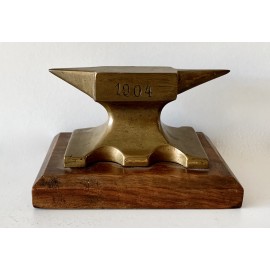 Anvil from goldsmith dated 1904