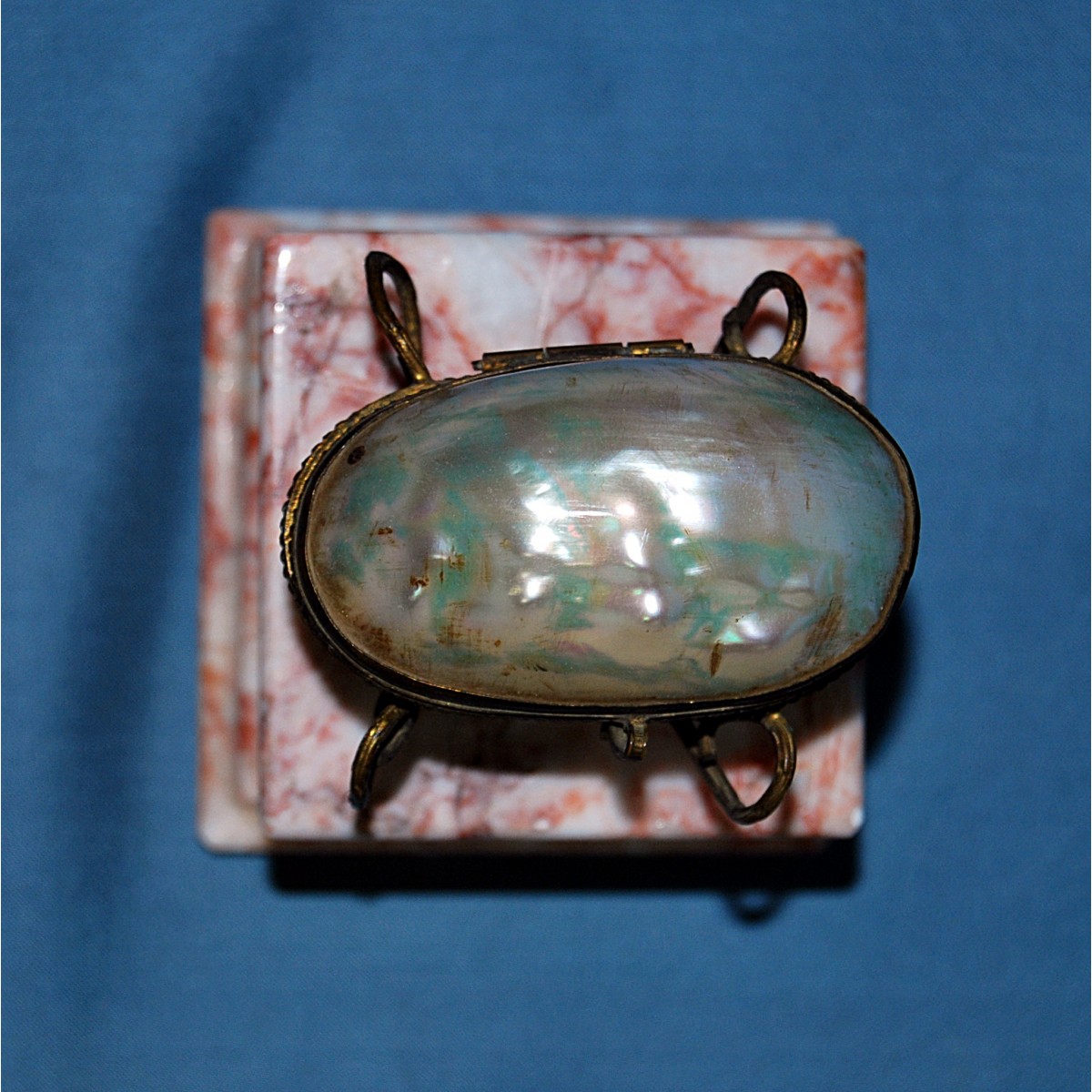 Pequeño joyero, siglo XIX.