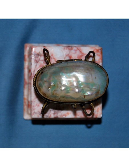 Pequeño joyero, siglo XIX.