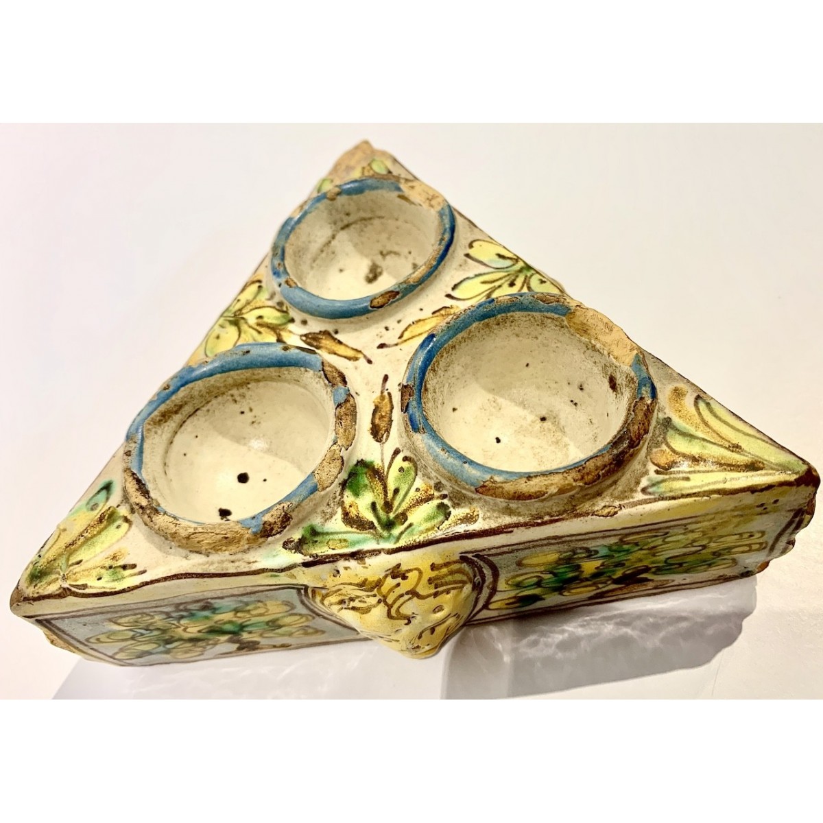 en venta Especiero de cerámica del siglo XVIII, Talavera