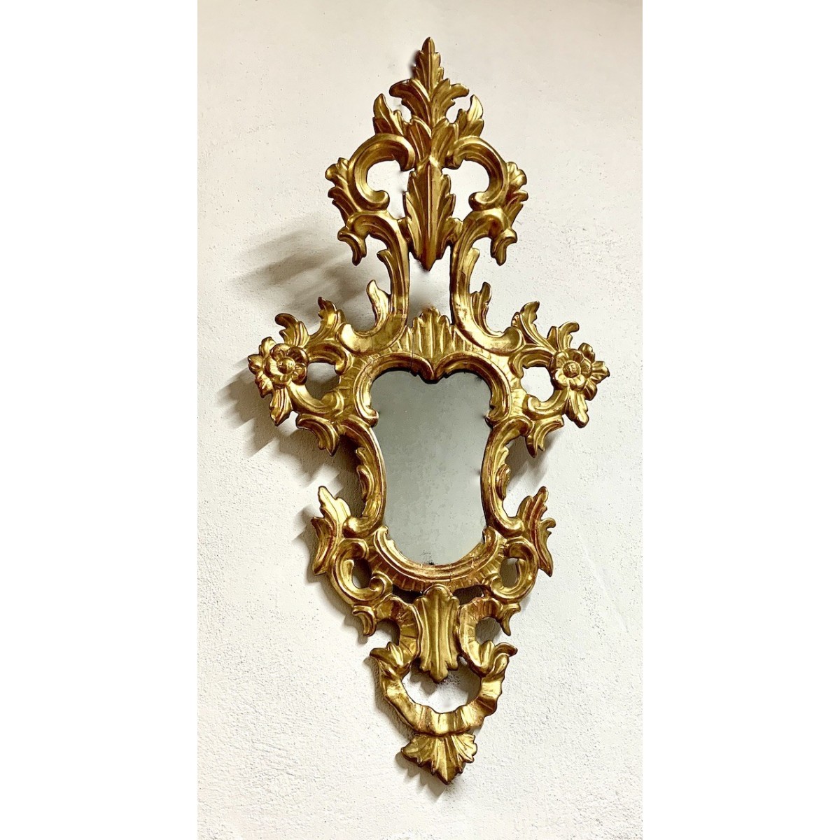 Pareja de cornucopias del siglo XVIII