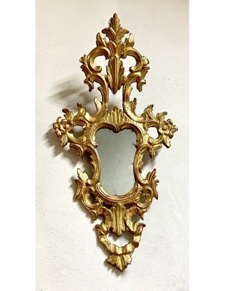 Pareja de cornucopias del siglo XVIII