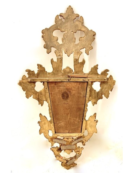 Pareja de cornucopias del siglo XVIII