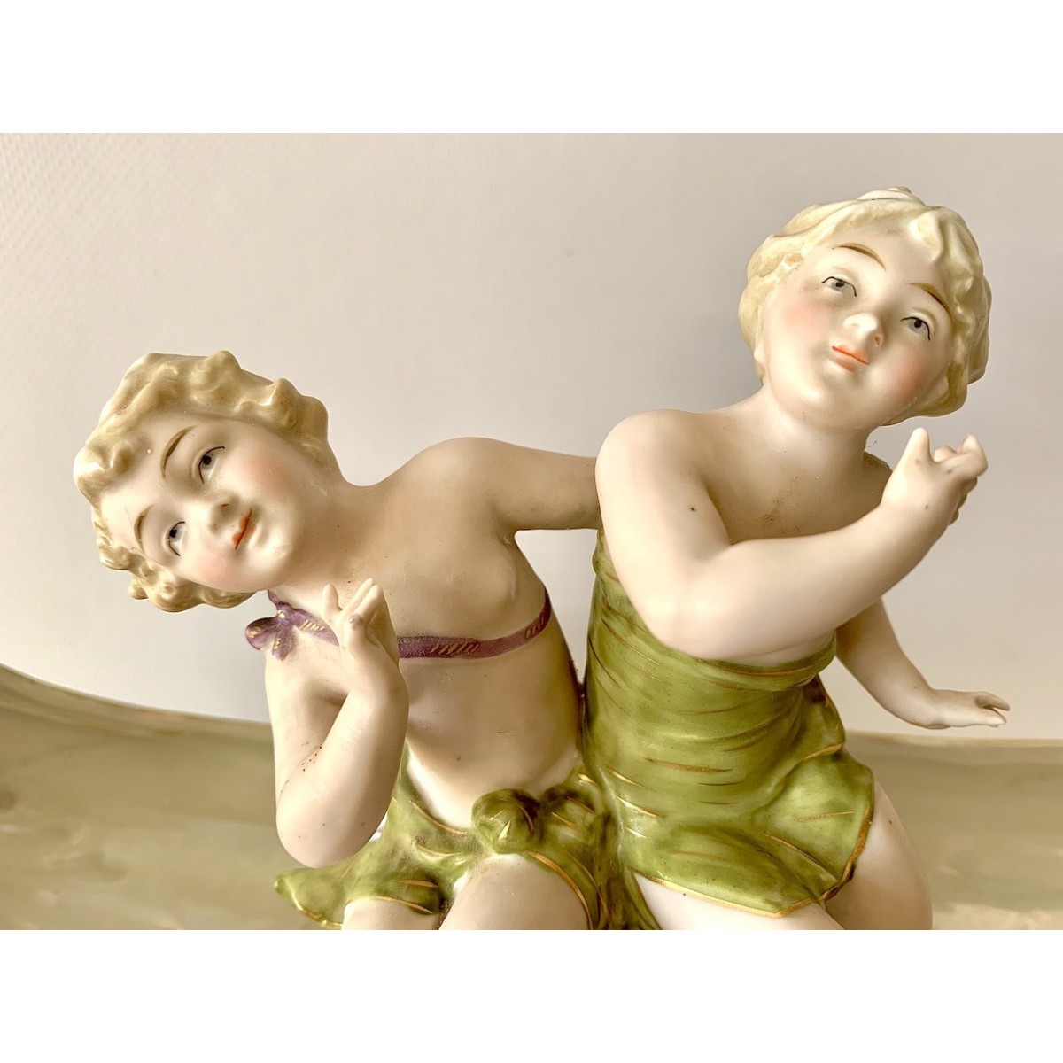 Centro de porcelana de finales del siglo XIX