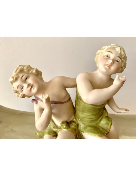 Centro de porcelana de finales del siglo XIX