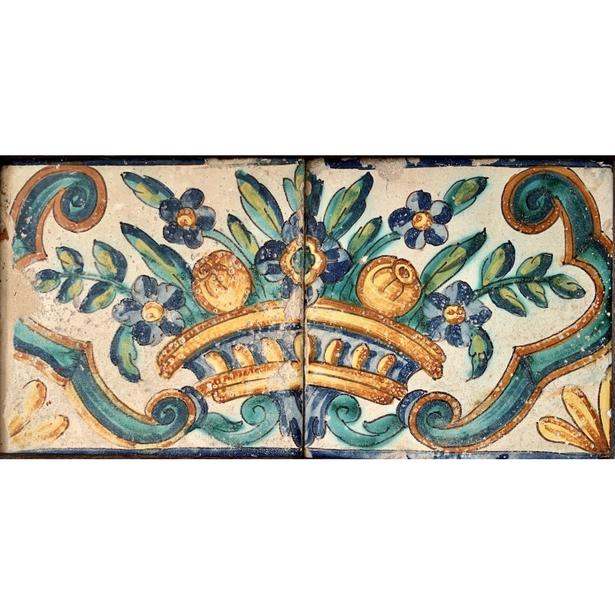  Azulejos valencianos del siglo XVIII