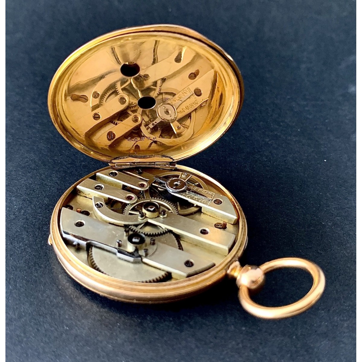 Reloj de bolsillo de oro de 18K, siglo XIX.
