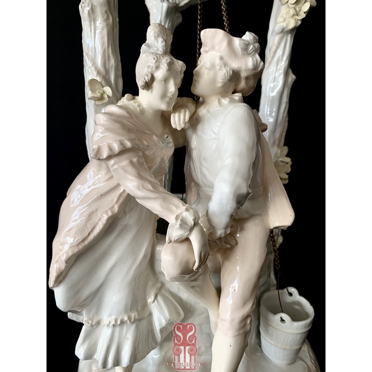 “Pareja de figuras delante al pozo” cerámica principios siglo XX